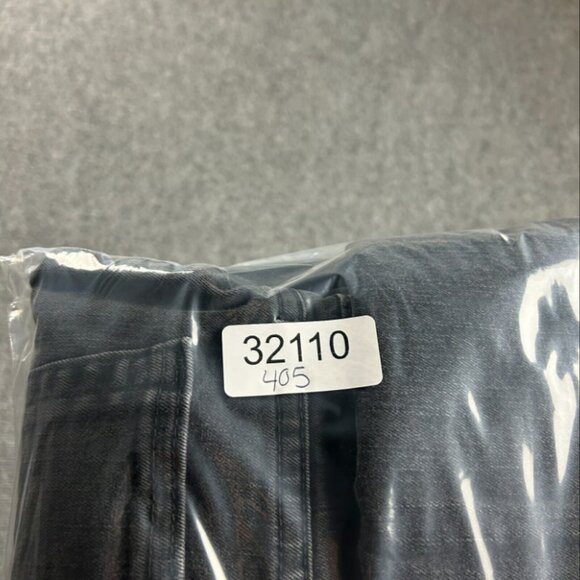 Levi's Jeans Mens 42x29 Black Denim 541 Skinny Distressed Cotton Blend - Picture 9 of 10